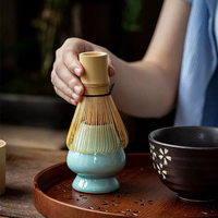 Fouet à matcha fabriqué en Chine, en bambou violet foncé, Chasen artisanal pour la cérémonie du thé matcha, mini fouet en bambou