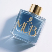 Flacons de parfum carrés en verre rechargeables avec pulvérisateur, diffuseur à bâtonnets, bouchon doré, conception personnalisée, sérigraphie de haute qualité