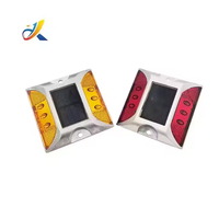 Borne de signalisation routière solaire en aluminium à 6 LED, multicolore, longue durée de fonctionnement, borne réfléchissante pour la sécurité routière