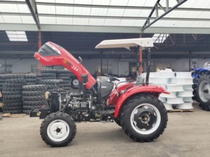 Mini tracteur agricole 4x4 à quatre roues motrices avec embrayage double action 30 et direction hydraulique avant - Product Image 4
