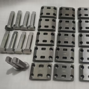 Services de fabrication sur mesure de matrices de poinçonnage hydrauliques de 63 mm, matrices de presse plieuse, outils de poinçonnage, matrices de découpe, services d'usinage de matrices de poinçonnage - Product Image 4