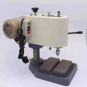 Máquina de Roscar Manual REALMAX M0.5-M2 Pequeña y Micro para <span class=keywords><strong>Gafas</strong></span>, Joyería, Relojes y Ferretería con Micro Roscadora - Product Image 1