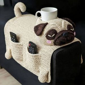 Organizador de Reposabrazos para Perros de Ganchillo con Bolsillos y Portavasos, Almohada de Lana Tejida a Mano con Diseño de Dachshund y Poodle, Organizador de Sofá para Sala de Estar - Product Image 1