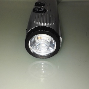 Radio AM/FM portabel dengan lampu LED dan sirene lampu radio mini berkedip dengan sirene dan berkedip - Product Image 3