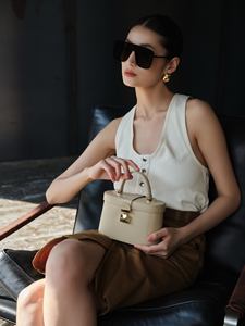 Nuevo Bolso de Lujo 2026 de Cuero Genuino, Estuche Estructurado Vintage para Mujer, Cartera de Noche de Alta Gama, OEM - Product Image 2