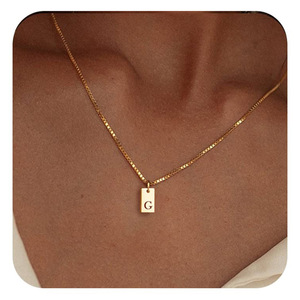 Collier personnalisé pour femme en acier inoxydable plaqué or 18 carats avec pendentif carré <span class=keywords><strong>alphabet</strong></span> <span class=keywords><strong>arabe</strong></span> 26 lettres - Product Image 2