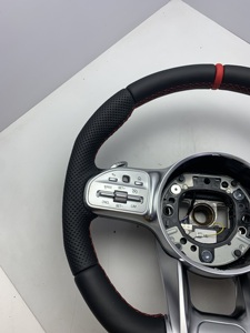 Volante Sportivo Personalizzabile in Pelle e Fibra di Carbonio per <span class=keywords><strong>Mercedes</strong></span> <span class=keywords><strong>C205</strong></span> E W463 X117 W177 Classe A Classe E45 X253 AMG C43 - Product Image 5