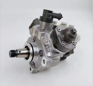 Pièces détachées automobiles <span class=keywords><strong>Pompe</strong></span> à carburant haute pression pour BMW Bosch 3 5 E60 E90 E53 X5 M57 CP3 <span class=keywords><strong>R90</strong></span> <span class=keywords><strong>Pompe</strong></span> à carburant haute pression 7788678 0445010073 - Product Image 2