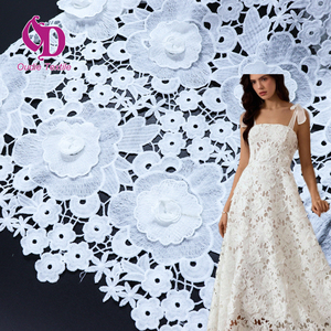100% tissu de dentelle de broderie soluble dans l'eau texturé en polyester 3D pour les robes de mariée <span class=keywords><strong>Maxi</strong></span> des femmes - Product Image 1
