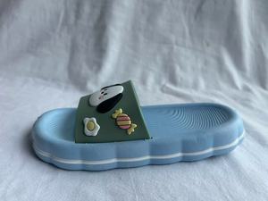 Pantofole Cartoon Azzurre con Suola in EVA Ammortizzata da 17MM, Punta Aperta, per Tutte le Stagioni, da Indossare in Casa - Product Image 2