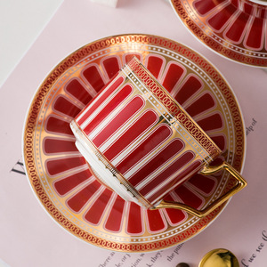 Taza de café de cerámica de estilo nórdico INS, platillo, tazas de té de oro blanco esmaltadas por la tarde británica con temática de vacaciones romanas con cuchara dorada - Product Image 2