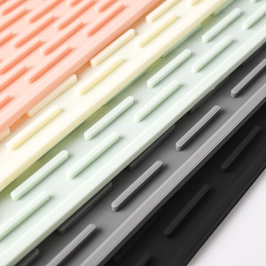 Hot Sale Rectangle Non-slip Insulation <b>Kitchen</b> Silicone Drain <b>Mat</b> Silicone Dish <b>Drying</b> Drain Pad for Countertop - Product Image 4