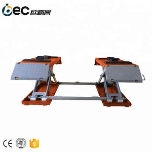 Presa di sollevamento a forbice industriale sicura e stabile con doppia serratura di sicurezza - Product Image 3