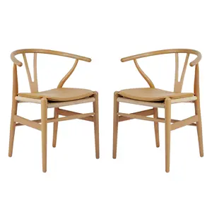 Hans Wegner solid wood wishbone chair in modern Nordic style and Y-shaped dining chair in Chinese Zen style