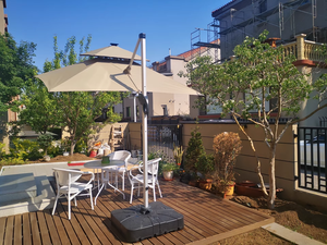 Payung Aluminium Persegi Tahan Lama Bergaya Kontemporer untuk Furnitur Luar Ruangan, Patio, Halaman, Taman, Pantai, Ruang Makan, Ruang Tamu - Product Image 2