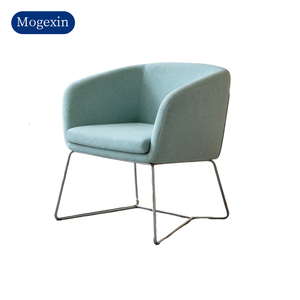 Sillón Moderno Tapizado Tipo Barril, Sillón Contemporáneo con Base de Metal para Sala de Estar, Dormitorio y Oficina - Product Image 6