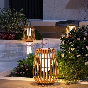 Lampes LED solaires d'extérieur étanches en rotin tressé pour l'ambiance du jardin et de la terrasse, idéales pour les pelouses de villas - Product Image 3