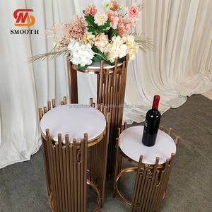 SMOOTH Nuevo Centro de Mesa Profesional Moderno, Soporte de Flores Acrílico Rectangular, Diseño de Pedestal Colorido con Espejo - Product Image 5