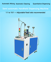 Machine de distribution bicomposant pour adhésifs AB, composés de scellement au silicone et résines époxy