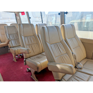 Bus Toyota Coaster LHD à essence en promotion, vitesse maximale de 130 km/h, en excellent état pour les excursions scolaires - Product Image 5