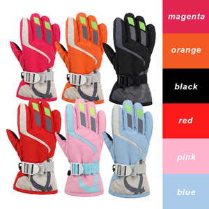 Guantes Térmicos Impermeables para Dedos Completos, Diseño Antideslizante, Guantes para Motociclismo, Esquí y Deportes de Invierno - Product Image 4