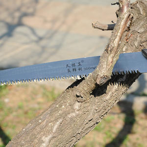 Lame de scie à main Kubo Shinryo 300 mm en acier durable pour le jardinage, la taille et l'aménagement paysager - Product Image 3