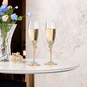 Vente en gros RORO flûtes à <span class=keywords><strong>champagne</strong></span> en cristal de mariage avec couleurs bleu rose blanc pour option pour fête de mariage <span class=keywords><strong>ou</strong></span> cadeau 2 pièces/ensemble - Product Image 6