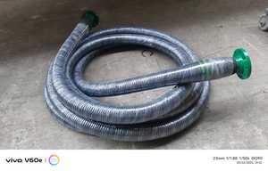 Manguera de succión de caucho flexible con extremos de brida verde, reforzada con alambre en espiral, 5 mm de espesor de pared - Product Image 6