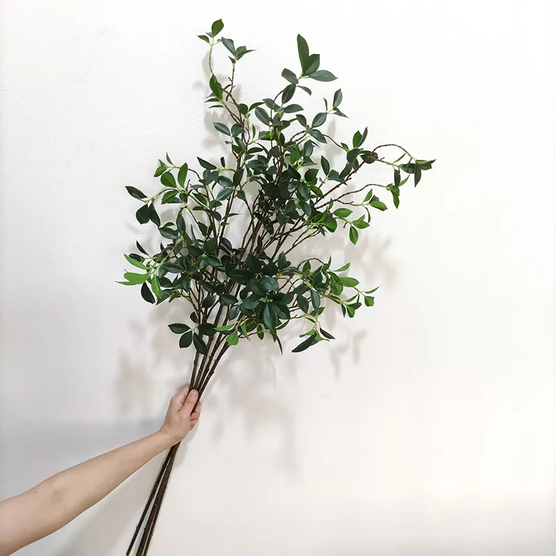 2023革新的な偽植物ティーツリーリーフ人工植物装飾イチジクの葉人工春の枝と葉