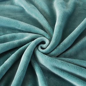 Expédition rapide, couverture en <span class=keywords><strong>flanelle</strong></span> polaire adaptée à toutes les saisons, couverture en peluche douce avec emballage personnalisé - Product Image 4