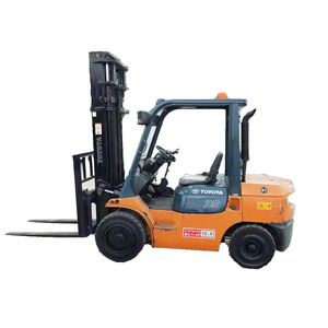 Chariot élévateur diesel d'occasion 3,5T, hauteur de levage 4m, moteur diesel, usage commercial, bon état - Product Image 1