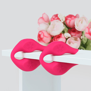 Cherry Blossom Magnetic Breast <b>Clips</b> Pair F <b>Clamp</b> Non Adjustable 304 Stainless Steel For Passionate Domination - Product Image 2