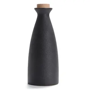 热卖定制手工上釉粘土酒壶可重复使用的赤土粘土水瓶带盖陶瓷水容器