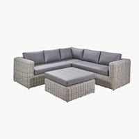 Wasserdichtes Gartenmöbel-Set aus Polyrattan für Hotels: Robustes Outdoor-Lounge-Sofa mit Ottoman