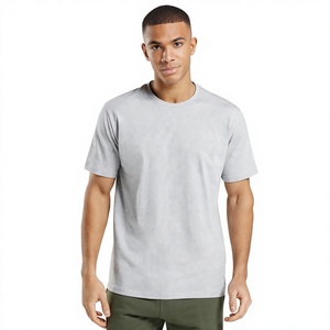 T-shirts pour hommes en modal teint sur mesure, avec logo personnalisé, couleur unie, col côtelé, respirants, séchage rapide, haute qualité, livraison rapide - Product Image 3