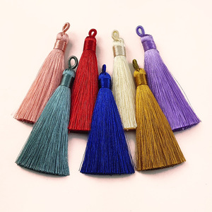 Handgemaakte 8Cm Zijdeachtige Polyester Kwast Met Lus Voor Sieraden Sleutelhanger Voor Het Maken Van Kwastjes Bedels - Product Image 5