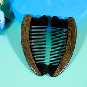 Peine de sándalo para masaje del cuero cabelludo de 10-15 cm para el cuidado del cabello y la relajación - Product Image 3