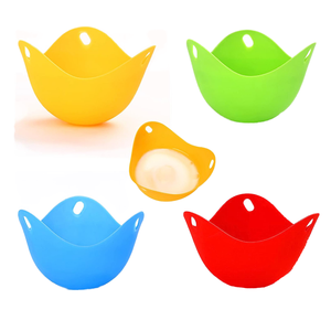 LifeTop Lot de 4 gobelets en silicone pour pocheuse d'oeufs, bols réutilisables à dégagement facile pour micro-ondes, cuisinière, pâtisserie et cuisine - Product Image 1