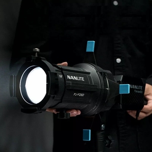 <span class=keywords><strong>Nanlite</strong></span> PJ-FZ60-19/PJ-FZ60-36 หัวสปอตไลท์แบบโฟกัส เหมาะสำหรับหลอดไฟ 60B <span class=keywords><strong>60W</strong></span> - Product Image 5