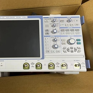 Nouvel oscilloscope multi-tensions haute précision à écran tactile 4 canaux 500M Rohde & Schwarz RTE1054, garantie 1 an - Product Image 4