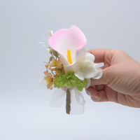 Broche de corsage en fleurs de calla artificielles en soie professionnelle - Luxe moderne pour la mariée, le marié, les demoiselles d'honneur, le témoin - Mariage, fiançailles