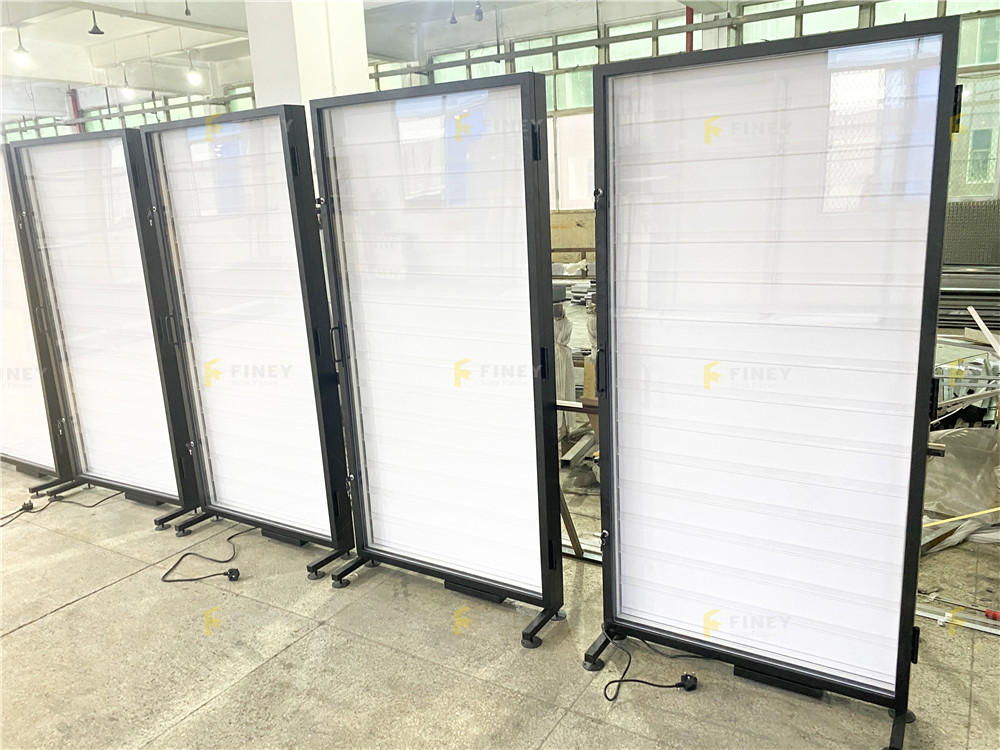 Customized Lockable Sports Card Display Case with LED Light - Durable Metal  Frame for Trading Cards and Collectibles