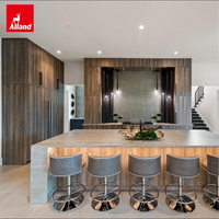 Allandcabinet fabrique sur mesure des armoires intelligentes de haute qualité, en panneaux MDF mélaminés texture bois 18 mm, pour cuisine.