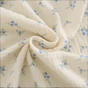 Tissu en coton imprimé de créateur pour la confection de Kurtis, de robes, de chemisiers, et les projets de couture DIY - Product Image 2