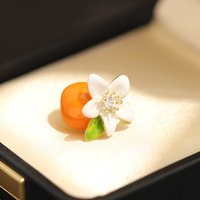 Frisse witte Gardenia bloem broche speld pakjas broches accessoires mode exquisiete emaille fruit oranje broche voor vrouwen