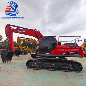 En vente, de nombreuses pelleteuses sur chenilles d'occasion Doosan DX300LC-9C originales de haute qualité pelleteuses sur chenilles d'occasion Doosan DX300 - Product Image 4