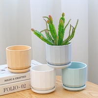 Pots de fleurs en céramique de plantes en argile colorées de haute qualité avec logo pour intérieur et extérieur