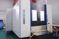Centre d'usinage horizontal CNC GUOSHENG DHM80D à 2 stations, machines et outils de précision pour métaux, usage intensif
