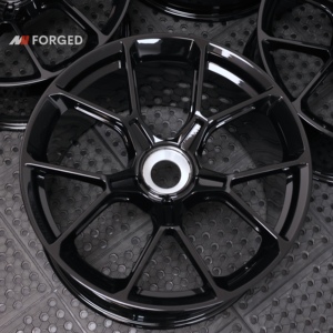 Jantes MN forgées noir brillant à blocage central pour Porsche <span class=keywords><strong>911</strong></span> <span class=keywords><strong>GT3</strong></span> <span class=keywords><strong>RS</strong></span> <span class=keywords><strong>996</strong></span> 997 991 Turbo S 991.2 - Product Image 4