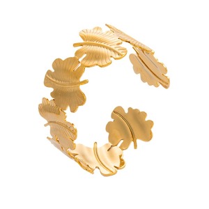 <b>Flower</b> Pattern 18K Gold Plated Stainless Steel <b>Bracelet</b> for Women Party Jewelry Yiwu Origin - Product Image 5